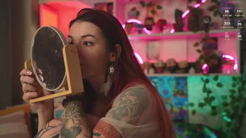 Snapshot of charmings_054 chatting on February 15, 2025, 5:28 pm Belle and Miley online show from February 15, 2025, 5:28 pm