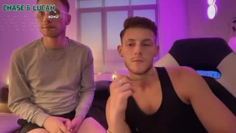 Snapshot of chaseleone chatting on April 24, 2026, 12:02 am SmoothCanadianBoy online show from April 24, 2026, 12:02 am