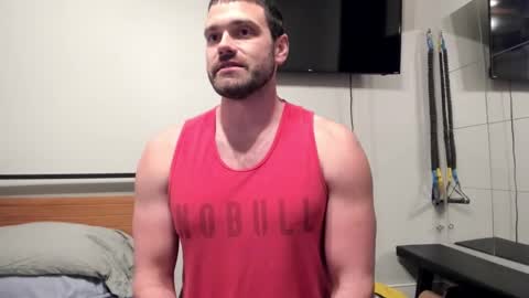 Snapshot of chasemason20 chatting on February 4, 2025, 2:17 am Onlyfans chasingfit Instagram the arguer Twitter chasingfitOF online show from February 4, 2025, 2:17 am