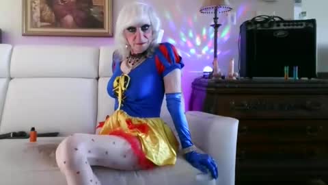 kitty or chaton897 online show from March 6, 2026, 5:53 pm