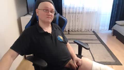 Snapshot of chatskor chatting on February 4, 2025, 6:36 am Egor Skornyakov online show from February 4, 2025, 6:36 am