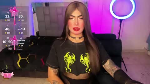 Sophie  online show from July 27, 2026, 11:56 pm