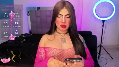 Sophie  online show from August 6, 2026, 8:44 pm