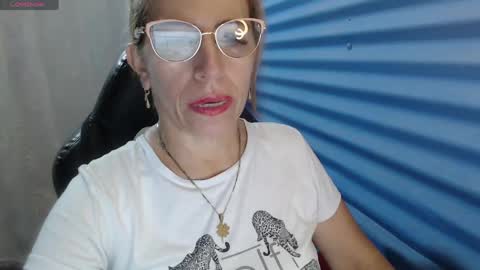 Snapshot of chayla_ruiz chatting on May 2, 2026, 10:15 pm CHAYLA VICTORIA RUIZ online show from May 2, 2026, 10:15 pm