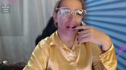 Snapshot of chayla_ruiz chatting on June 3, 2026, 1:46 pm CHAYLA VICTORIA RUIZ online show from June 3, 2026, 1:46 pm