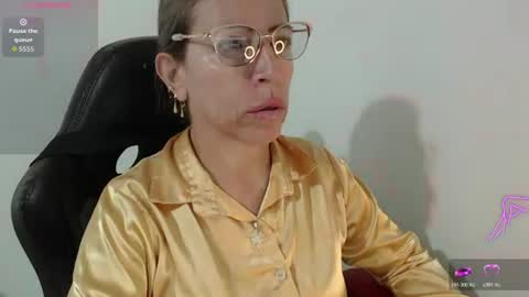 Snapshot of chayla_ruiz chatting on July 2, 2026, 9:59 am CHAYLA VICTORIA RUIZ online show from July 2, 2026, 9:59 am