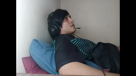 OnlyChayno online show from April 11, 2026, 8:51 am