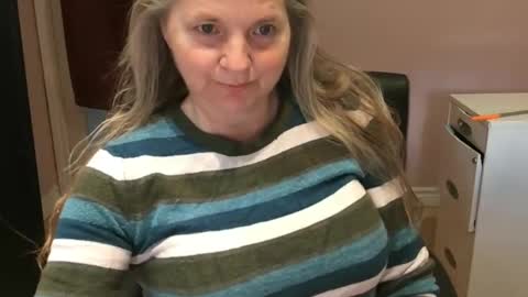 chealsiek online show from September 14, 2025, 5:01 pm