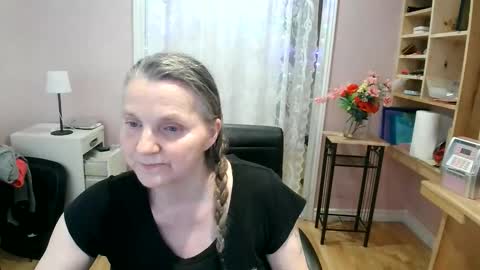 chealsiek online show from May 15, 2026, 11:45 pm