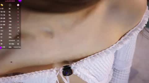 Lia online show from February 17, 2026, 5:19 pm