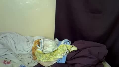 Cheerchelly online show from December 5, 2025, 6:59 pm