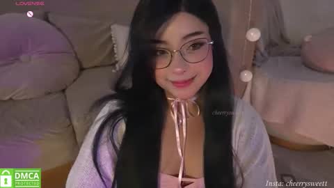 Baby Cherry online show from September 25, 2025, 5:44 am