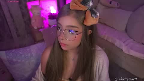 Baby Cherry online show from February 14, 2026, 4:09 am