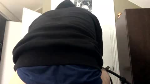 Snapshot of chenovich chatting on February 13, 2025, 12:32 pm chenovich online show from February 13, 2025, 12:32 pm