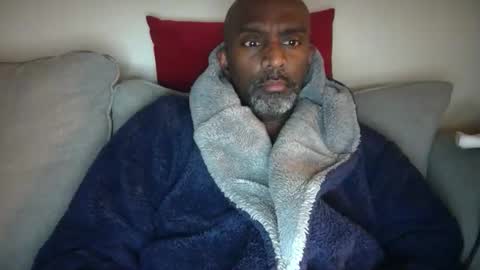 chenthu1979 online show from March 23, 2026, 10:52 am