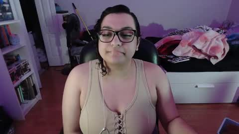 Snapshot of chericheesecake chatting on February 14, 2025, 3:11 am chericheesecake online show from February 14, 2025, 3:11 am