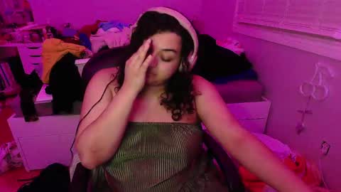 Snapshot of chericheesecake chatting on September 25, 2025, 1:42 am chericheesecake online show from September 25, 2025, 1:42 am