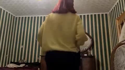 Emely online show from February 18, 2026, 5:20 pm