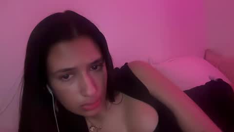 cherliecarmen online show from December 23, 2024, 8:57 pm