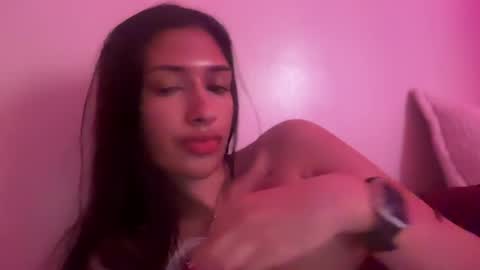 cherliecarmen online show from December 30, 2024, 9:29 pm