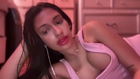 cherliecarmen online show from March 9, 2025, 8:21 pm