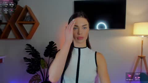 Snapshot of cherry__kiss chatting on April 26, 2026, 6:44 am Cherry Kiss online show from April 26, 2026, 6:44 am