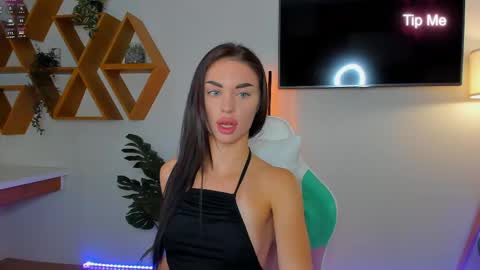Snapshot of cherry__kiss chatting on May 5, 2026, 7:00 pm Cherry Kiss online show from May 5, 2026, 7:00 pm