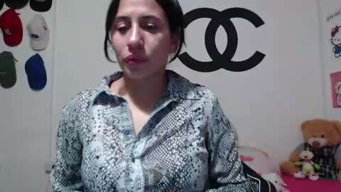Snapshot of cherry_hc chatting on February 4, 2025, 1:56 am Nezumy Rey  online show from February 4, 2025, 1:56 am