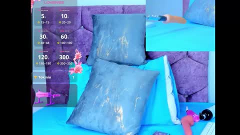 cherry_leilany_ online show from November 15, 2025, 7:05 am