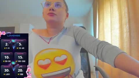 mayra online show from March 12, 2025, 8:19 am