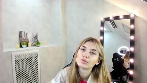 cherry_pr1ce online show from December 11, 2024, 12:54 am