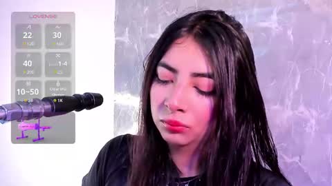 Snapshot of cherry_skinnyy_ chatting on July 7, 2026, 12:31 pm cherry online show from July 7, 2026, 12:31 pm
