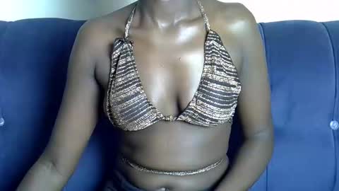 Cherry venuss online show from November 22, 2025, 3:27 am