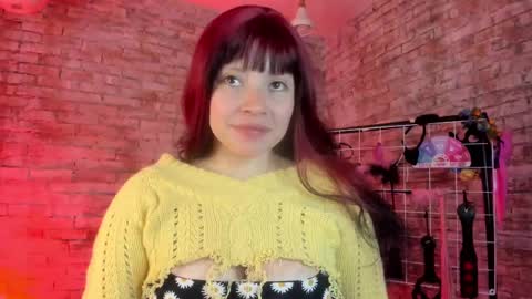    online show from September 27, 2025, 11:04 am