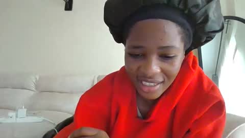 Cherryblossom2002 online show from October 24, 2025, 12:12 pm