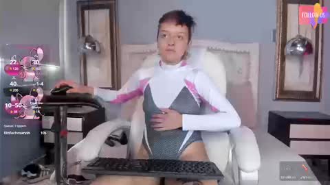 Cherry Glow  online show from October 30, 2025, 2:07 pm