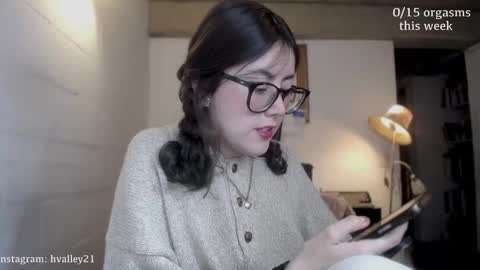 Sarah Prez online show from December 5, 2025, 3:37 am