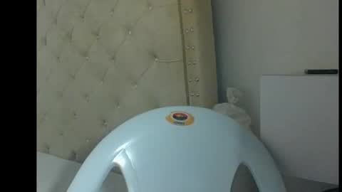 cherry online show from December 1, 2025, 1:43 am