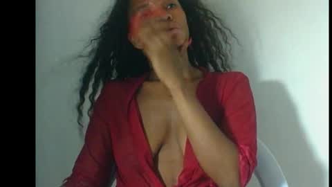 cherry online show from December 3, 2025, 3:32 pm