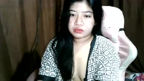 Snapshot of cherrykisses29 chatting on June 20, 2026, 7:49 pm Cherry online show from June 20, 2026, 7:49 pm