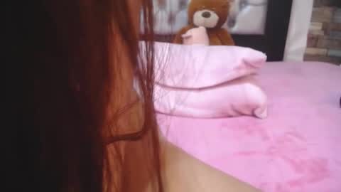 Cherry  online show from September 25, 2025, 3:43 am