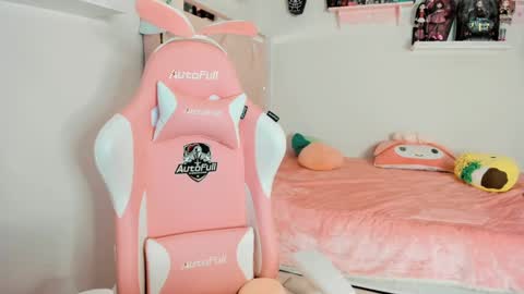 Snapshot of cherrymafer666 chatting on February 7, 2025, 6:24 am cherrycute666 online show from February 7, 2025, 6:24 am