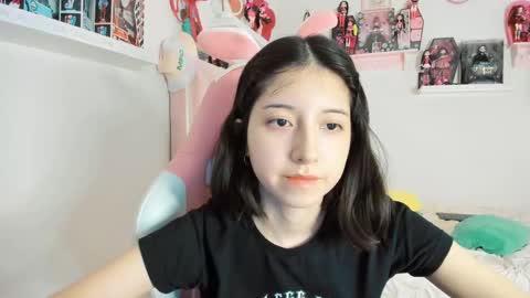 Snapshot of cherrymafer666 chatting on February 14, 2025, 1:45 am cherrycute666 online show from February 14, 2025, 1:45 am