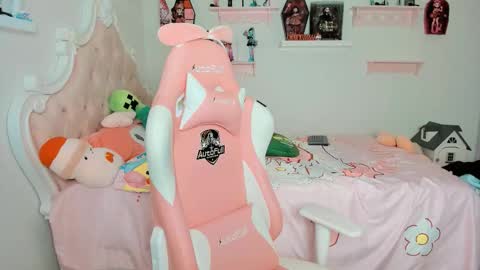 Snapshot of cherrymafer666 chatting on October 18, 2025, 3:09 am cherrycute666 online show from October 18, 2025, 3:09 am