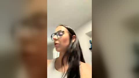 Snapshot of cherrynovaxo chatting on July 2, 2026, 11:22 pm cherrynovaxo online show from July 2, 2026, 11:22 pm