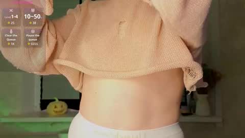 Lysia online show from October 28, 2025, 12:09 pm