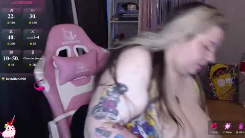 CherryXGirlll online show from May 4, 2026, 2:07 am