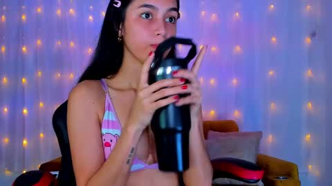 Snapshot of cherylbutler chatting on March 8, 2025, 8:25 pm Cheryl online show from March 8, 2025, 8:25 pm