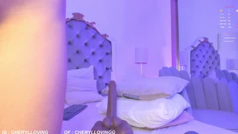 Snapshot of cherylloving_ chatting on March 10, 2025, 4:57 pm   online show from March 10, 2025, 4:57 pm