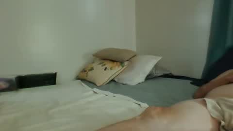 Jade and Thomas online show from September 26, 2025, 12:42 pm